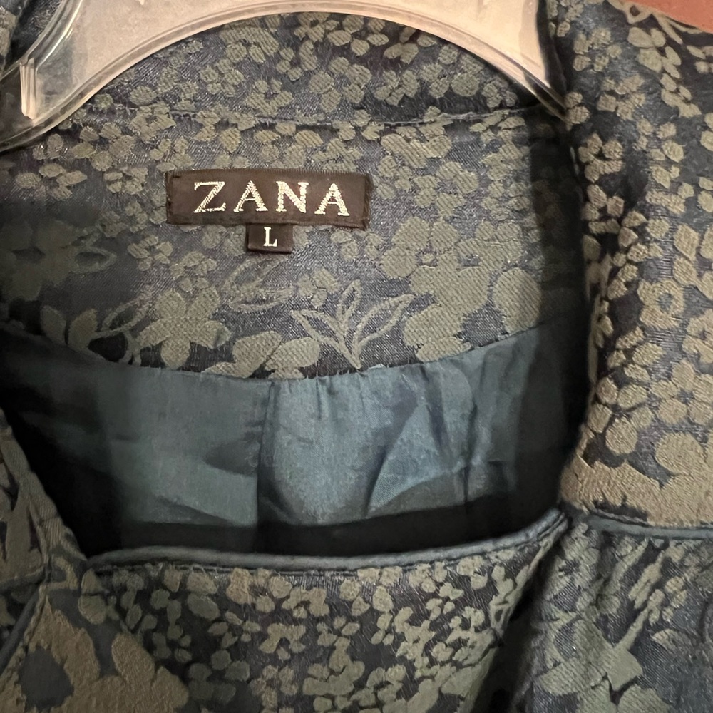 ZANA - Picture 3 of 3